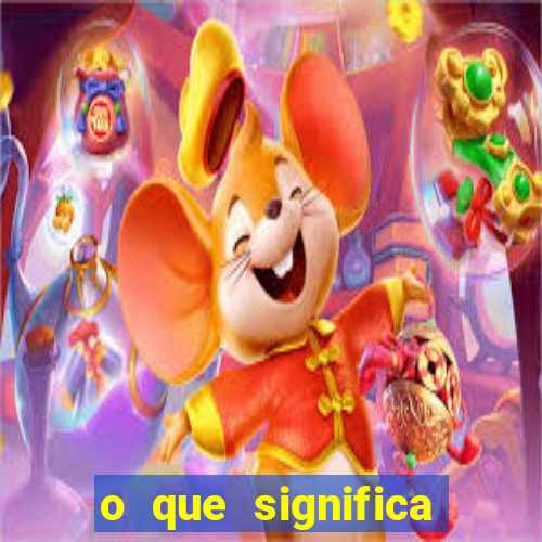 o que significa sonhar com o silvio santos